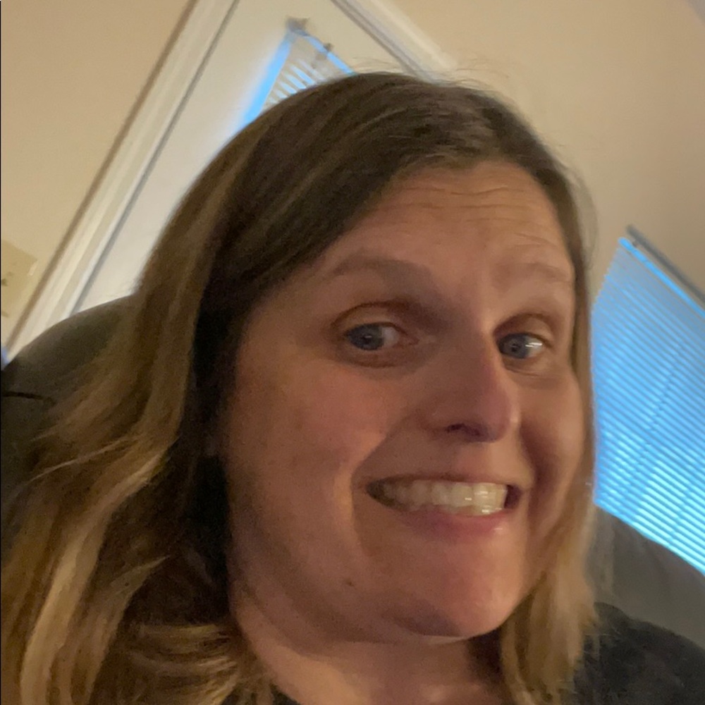 Meet your Posher, Melissa